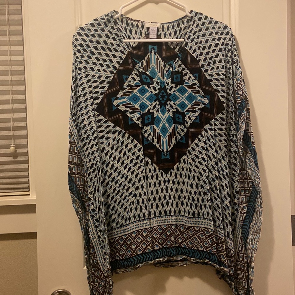 Chicos geometric print shawl